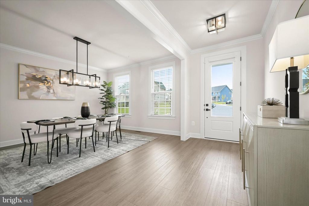 Image 4 of property listing at 8370 MCGILL CT, Laurel, MD 20723