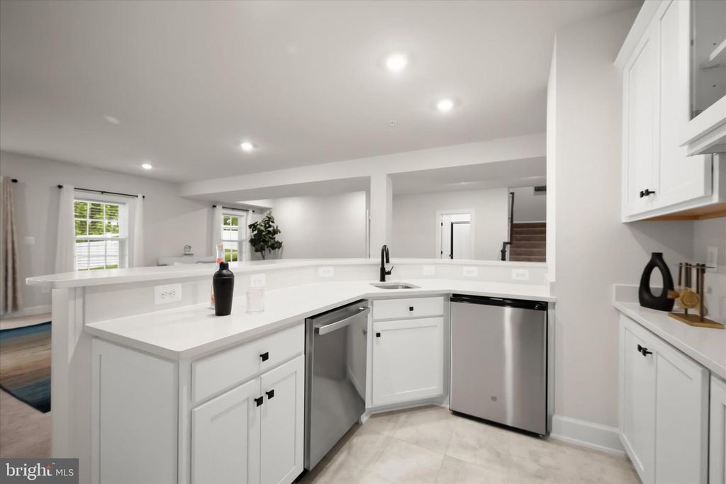 Image 63 of property listing at 8370 MCGILL CT, Laurel, MD 20723