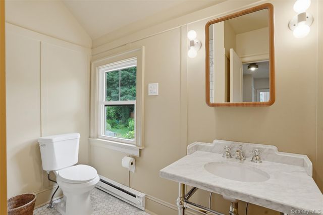 625 Delaware Avenue, Kingston, NY 12401