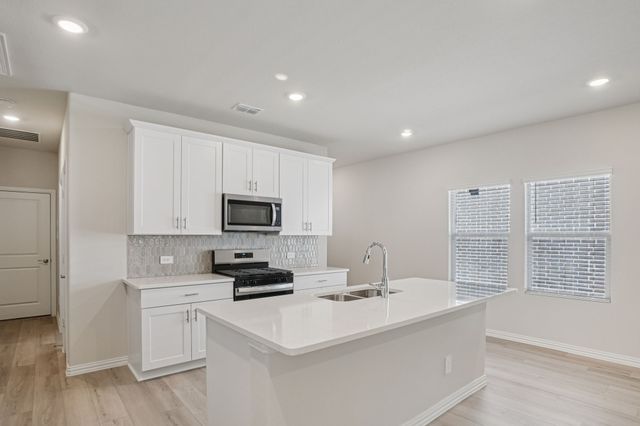 3056 Belton Drive, Farmersville, TX 75442