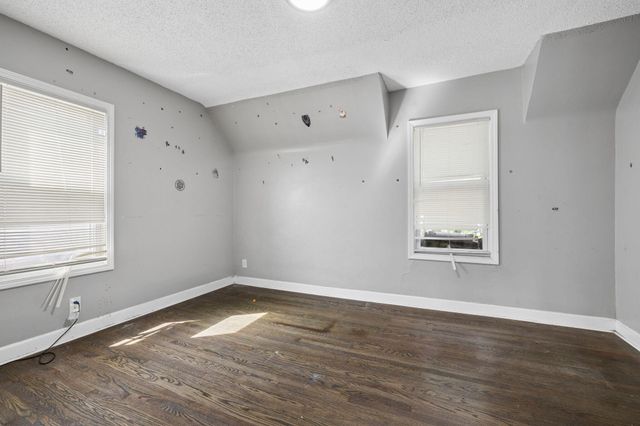 4324 Ivy Street, East Chicago, IN 46312