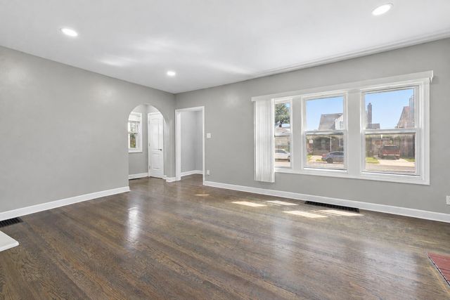 4324 Ivy Street, East Chicago, IN 46312