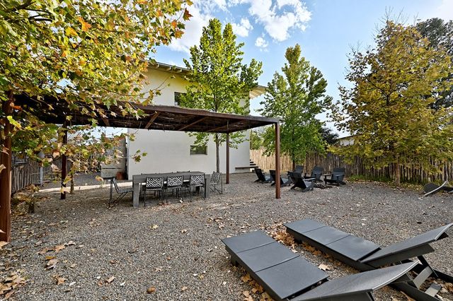 112 E Galveston St, Marfa, TX 79843