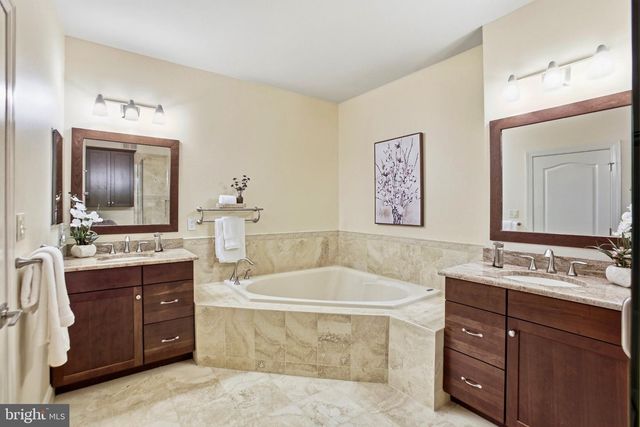 20135 VALHALLA SQ, Ashburn, VA 20147