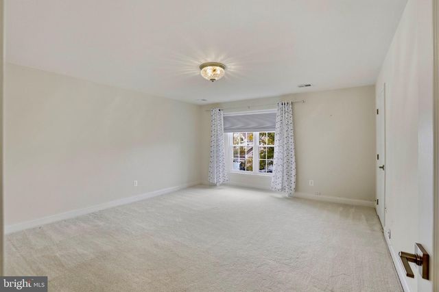 20135 VALHALLA SQ, Ashburn, VA 20147
