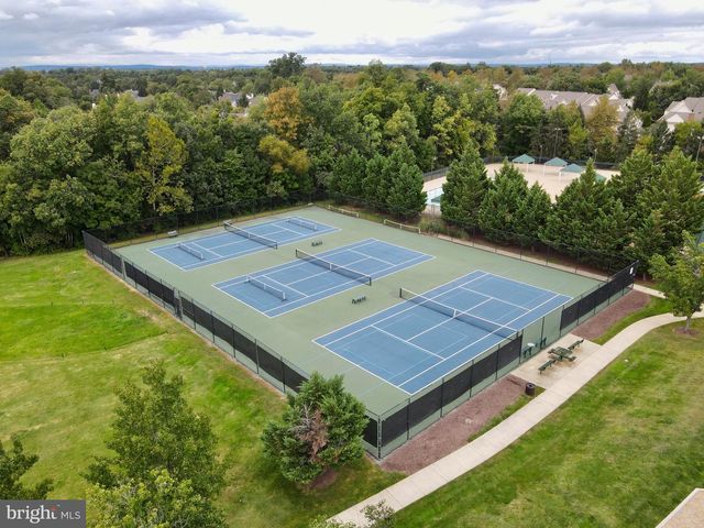 20135 VALHALLA SQ, Ashburn, VA 20147