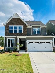 401 Ressler Street, Holly Springs, NC 27540