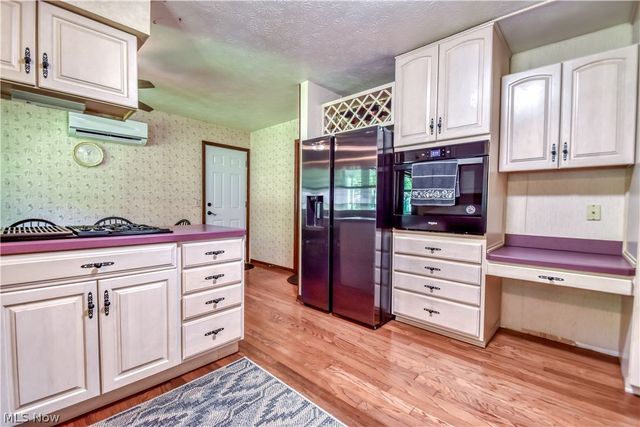 9412 Beaver Creek Drive, Mentor, OH 44060