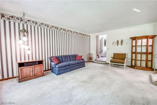 9412 Beaver Creek Drive, Mentor, OH 44060
