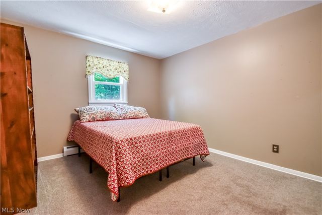 9412 Beaver Creek Drive, Mentor, OH 44060