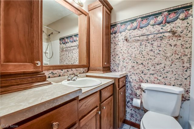 9412 Beaver Creek Drive, Mentor, OH 44060