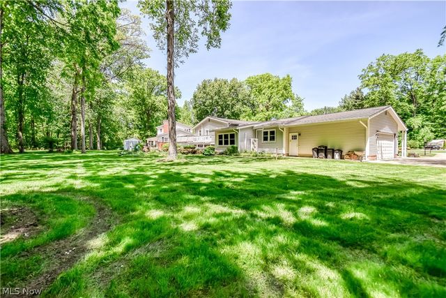 9412 Beaver Creek Drive, Mentor, OH 44060