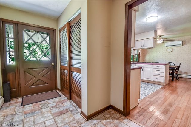 9412 Beaver Creek Drive, Mentor, OH 44060