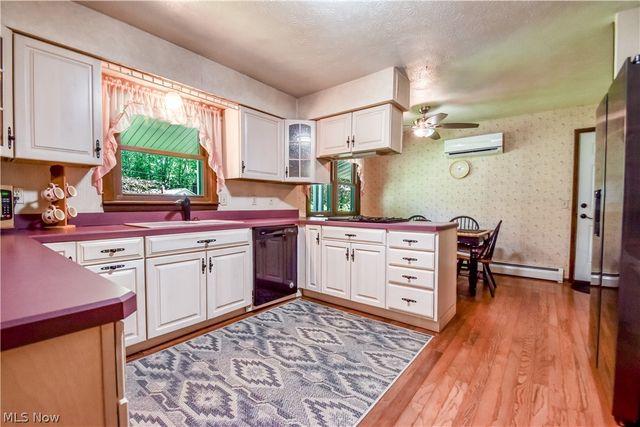9412 Beaver Creek Drive, Mentor, OH 44060