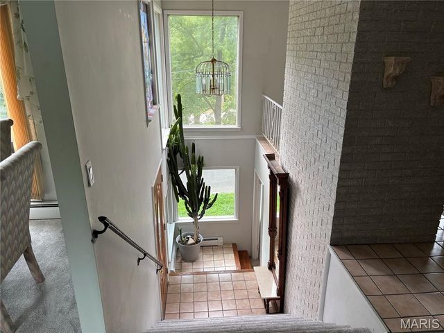 3102 Illini Trail, Godfrey, IL 62035