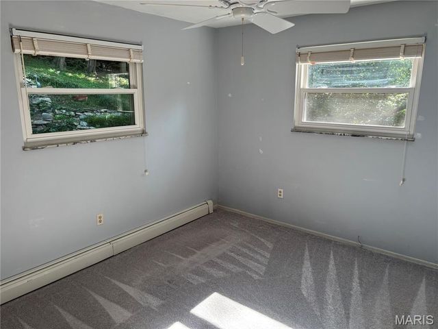 3102 Illini Trail, Godfrey, IL 62035
