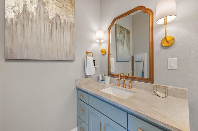 3202 Abbey Road, Mansfield, TX 76063