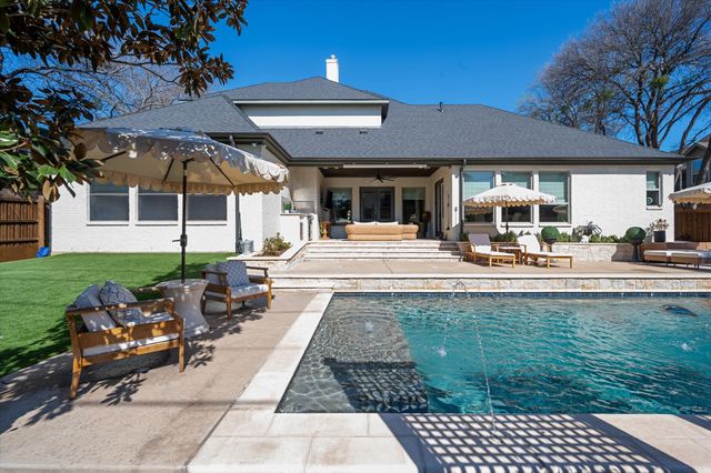 3202 Abbey Road, Mansfield, TX 76063