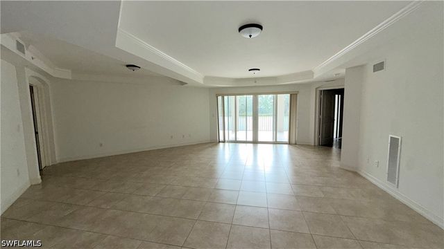 1100 Pine Ridge RD 200, Naples, FL 34108