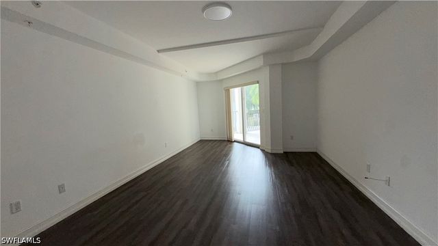 1100 Pine Ridge RD 200, Naples, FL 34108
