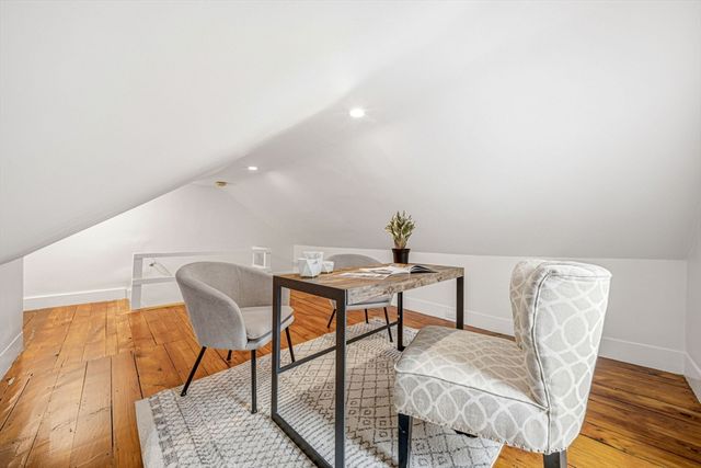 14 Fairmont St 2, Cambridge, MA 02139