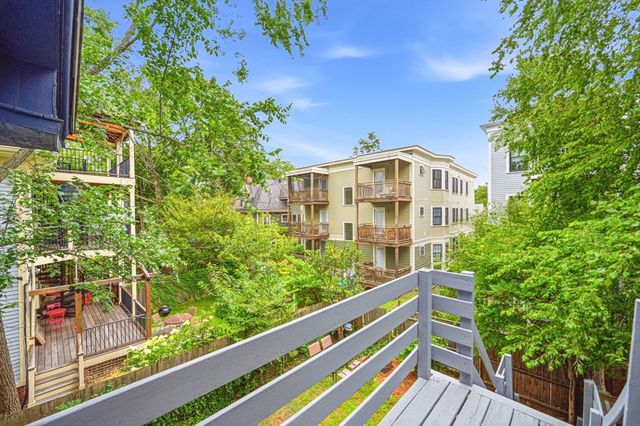 14 Fairmont St 2, Cambridge, MA 02139