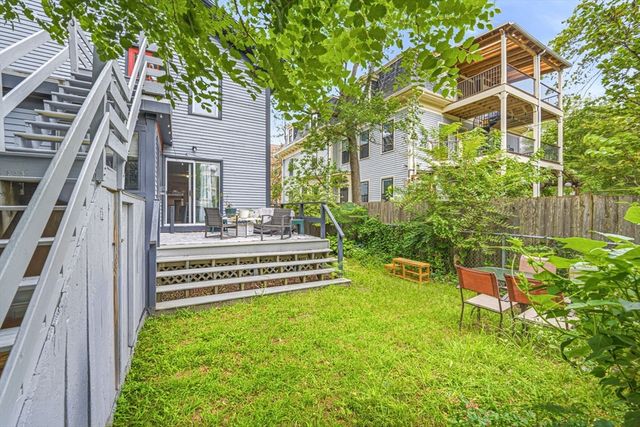 14 Fairmont St 2, Cambridge, MA 02139