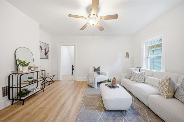 14 Fairmont St 2, Cambridge, MA 02139
