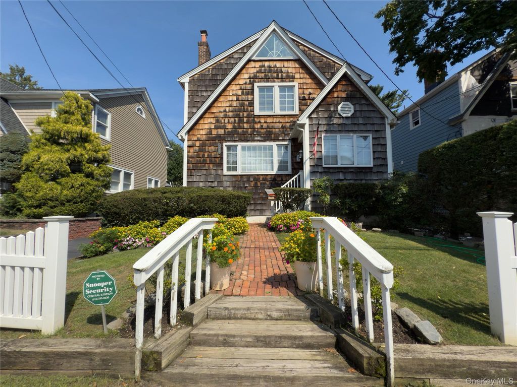 1055 Stanton Avenue, Woodmere, NY 11598 — exterior