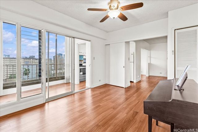 1314 Victoria Street 801, Honolulu, HI 96814