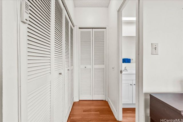 1314 Victoria Street 801, Honolulu, HI 96814