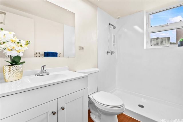 1314 Victoria Street 801, Honolulu, HI 96814