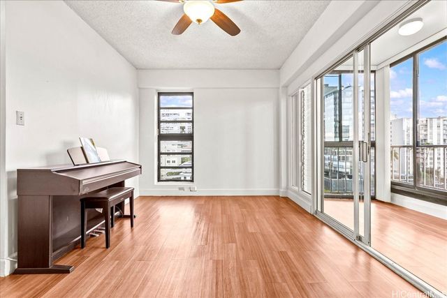 1314 Victoria Street 801, Honolulu, HI 96814