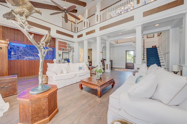 5270 Pennock Point Road, Jupiter, FL 33458