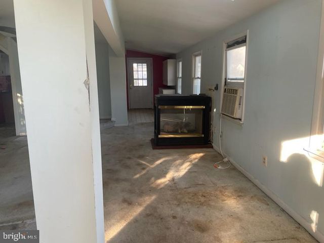 5745 BLAINE RD, Churchton, MD 20733