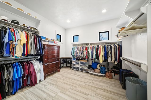 3886 Golden Trail, College Station, TX 77845