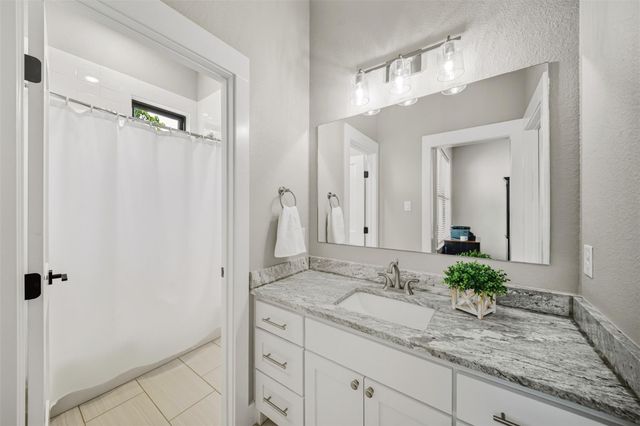 3886 Golden Trail, College Station, TX 77845