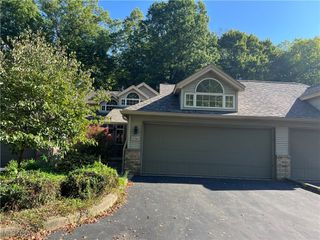 6723 Lockwood Boulevard 4, Boardman, OH 44512