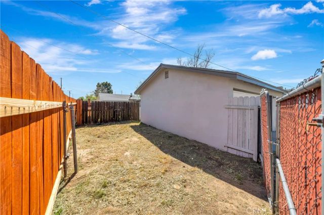 44516 Fern, Lancaster, CA 93534