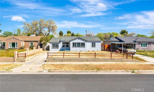 44516 Fern, Lancaster, CA 93534