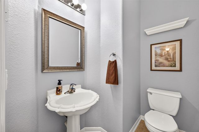31 W Prairie Dawn Circle, Conroe, TX 77385