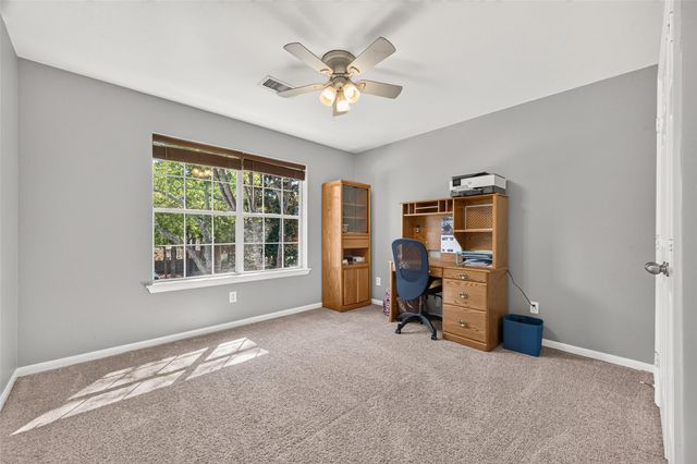 31 W Prairie Dawn Circle, Conroe, TX 77385