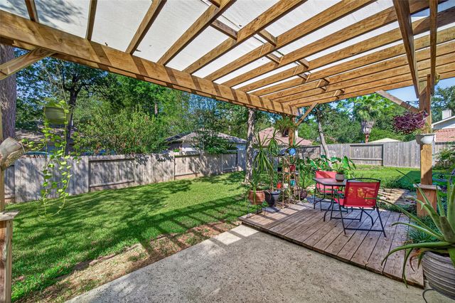 31 W Prairie Dawn Circle, Conroe, TX 77385