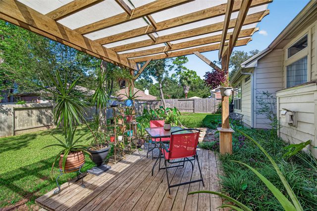 31 W Prairie Dawn Circle, Conroe, TX 77385