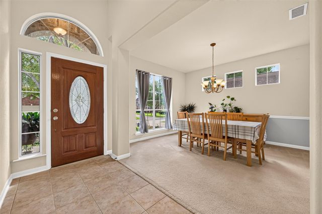 31 W Prairie Dawn Circle, Conroe, TX 77385