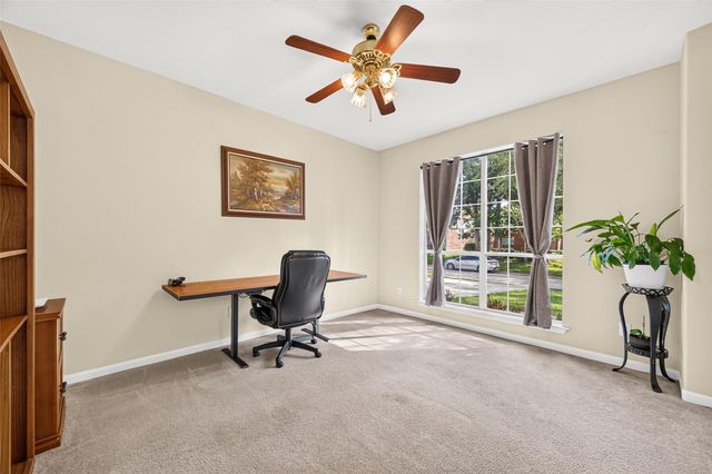 31 W Prairie Dawn Circle, Conroe, TX 77385