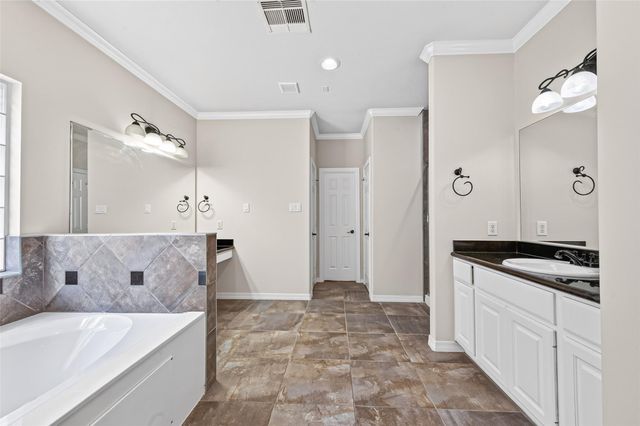 13318 Olive Trail, Houston, TX 77077