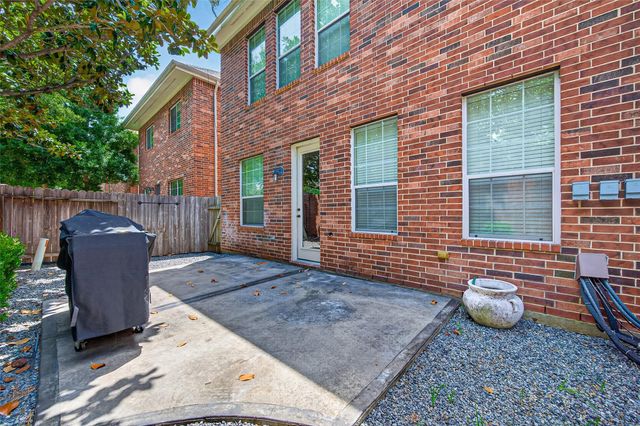 13318 Olive Trail, Houston, TX 77077
