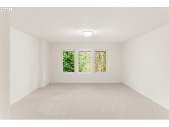 9820 Nw SKYVIEW Dr, Portland, OR 97231