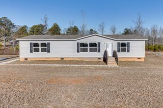 199 Folk Road, Chesnee, SC 29323